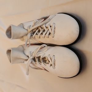 Nike YoungMen's Mercurial Superfly X 6 Club Soccer shoe